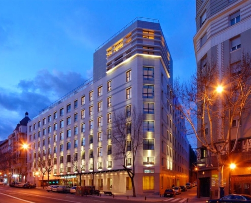 Hotel Radisson RED Atocha